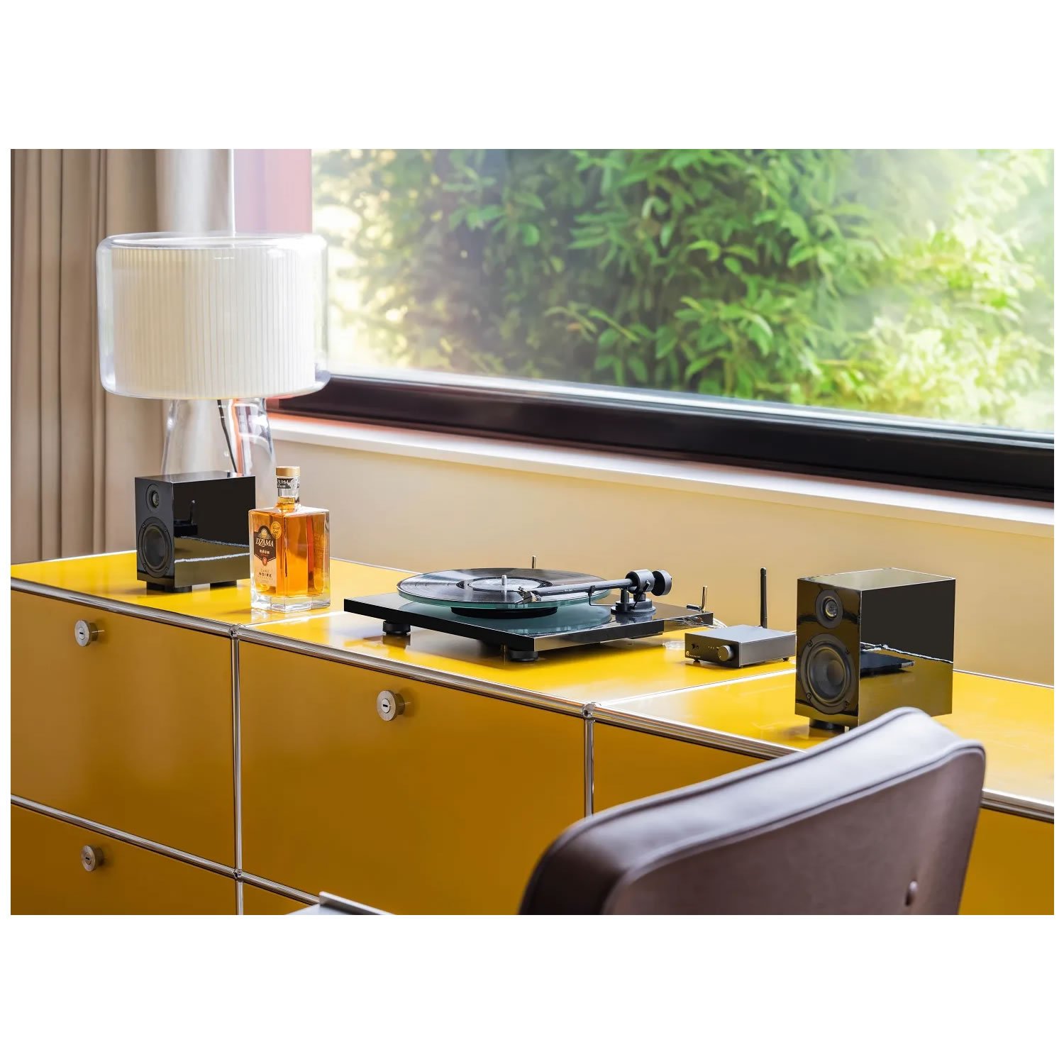 Caixa bookshelf Pro-ject Speaker Box 3E - High Gloss Black - Par - Imagem 4